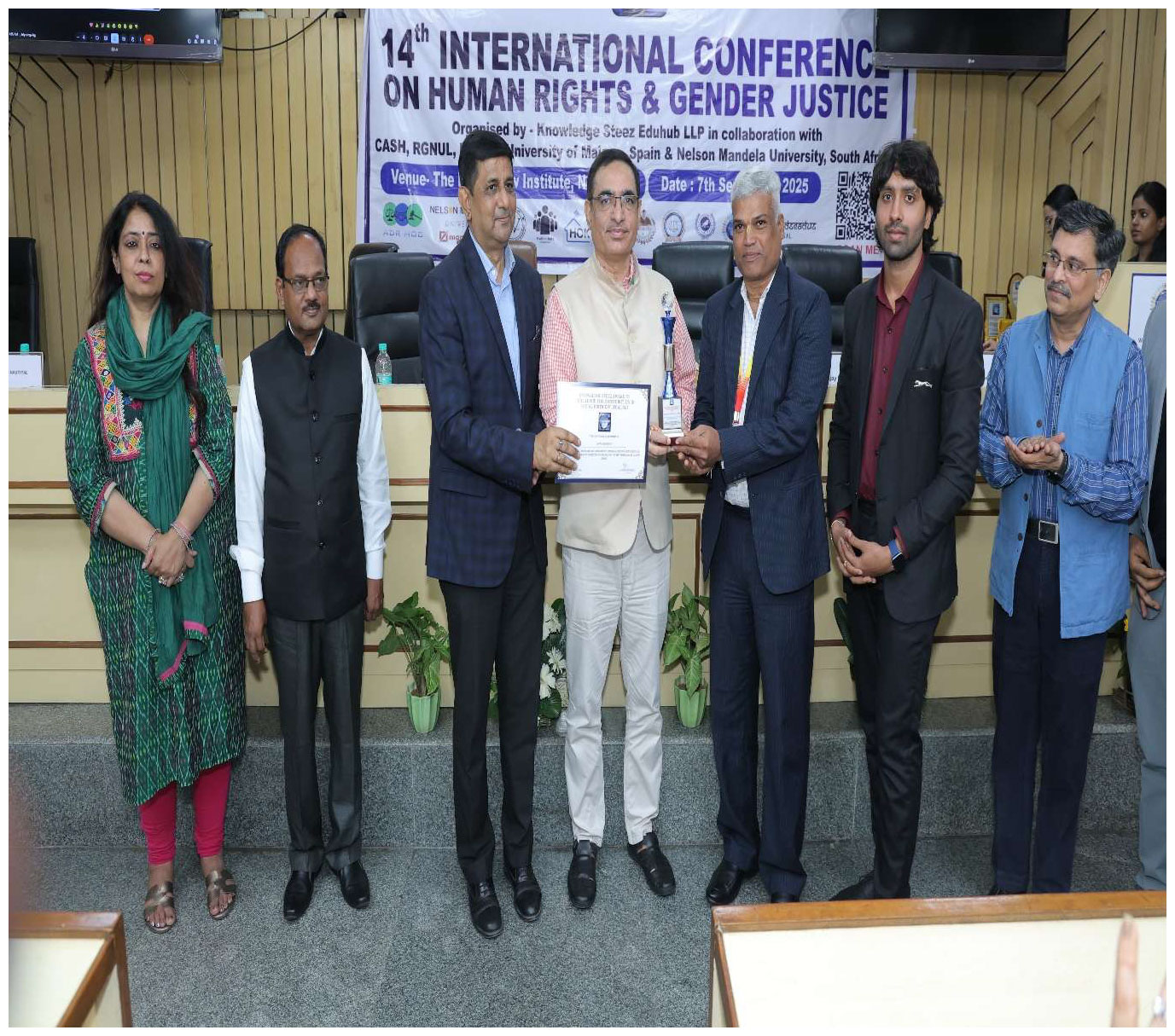 The Legal Aid Society of ICFAI Law School, Hyderabad honored with the 5th National Legal Award 